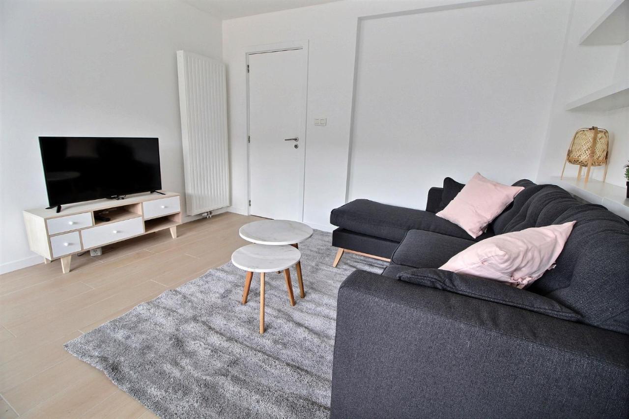 Rent A Flat - Montgomery Брюссель Екстер'єр фото